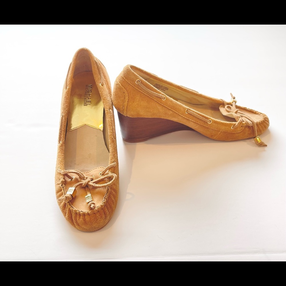 Michael Kors suede wedge loafer, size 9